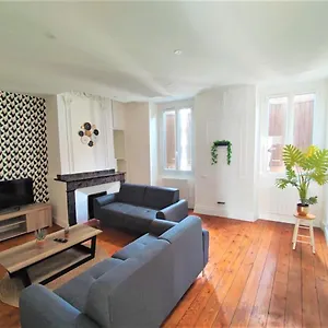  Appartement - Halles Brauhauban France