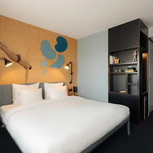*** Hotel Conscious The Tire Station Pays-Bas